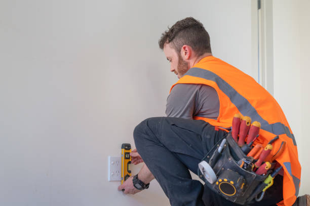 Best Affordable Emergency Electrician  in Westhaven Moonstone, CA